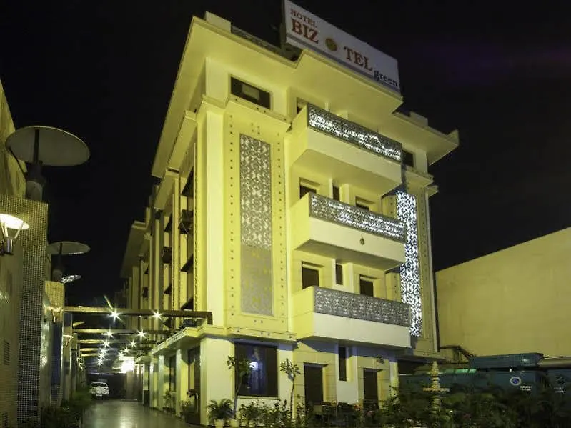 Hotel Bizzotel Gurgaon